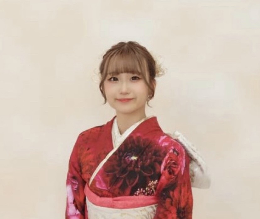 山本葵